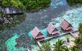 Beser Bay Homestay